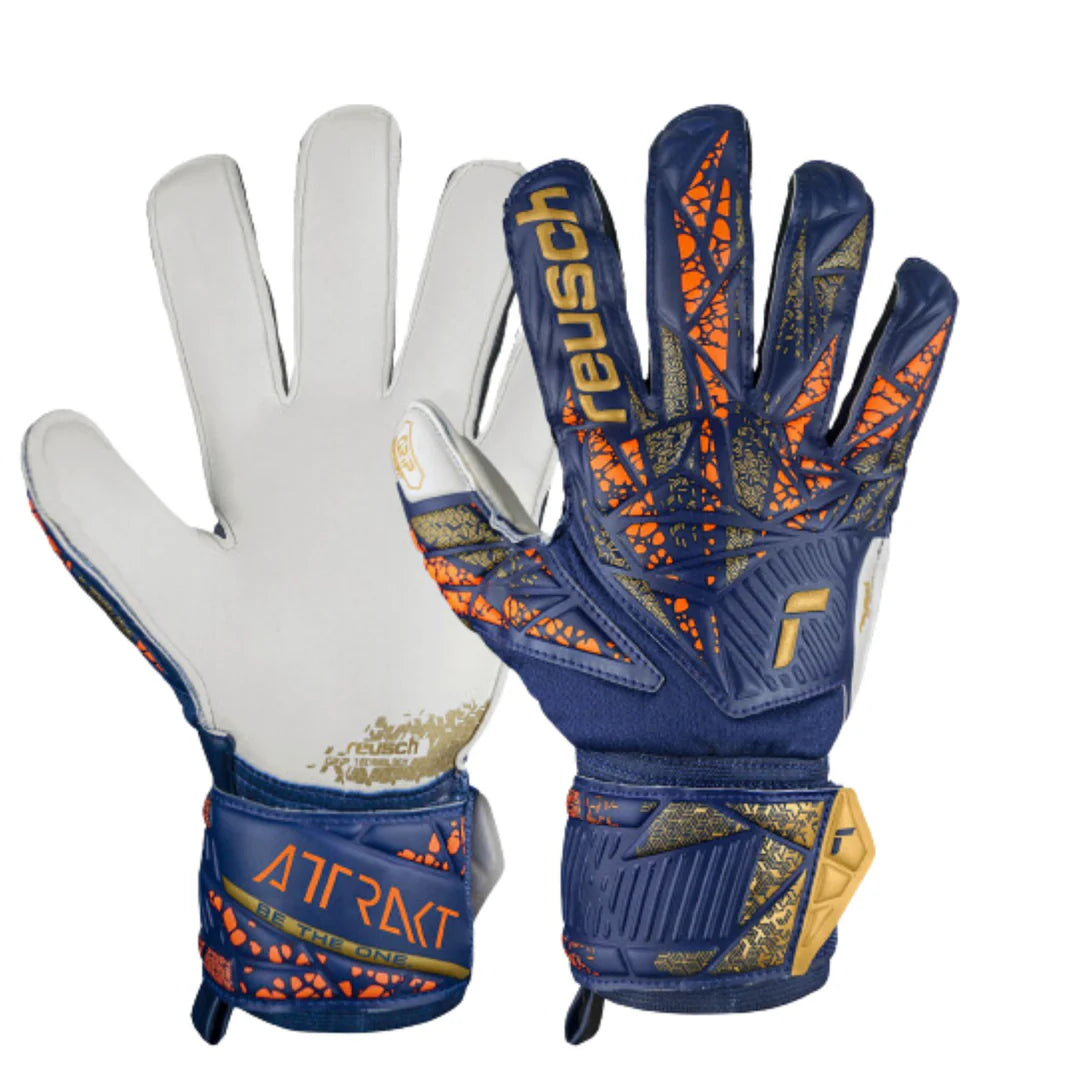 Reusch Attrakt Grip Junior Goalkeeper Gloves