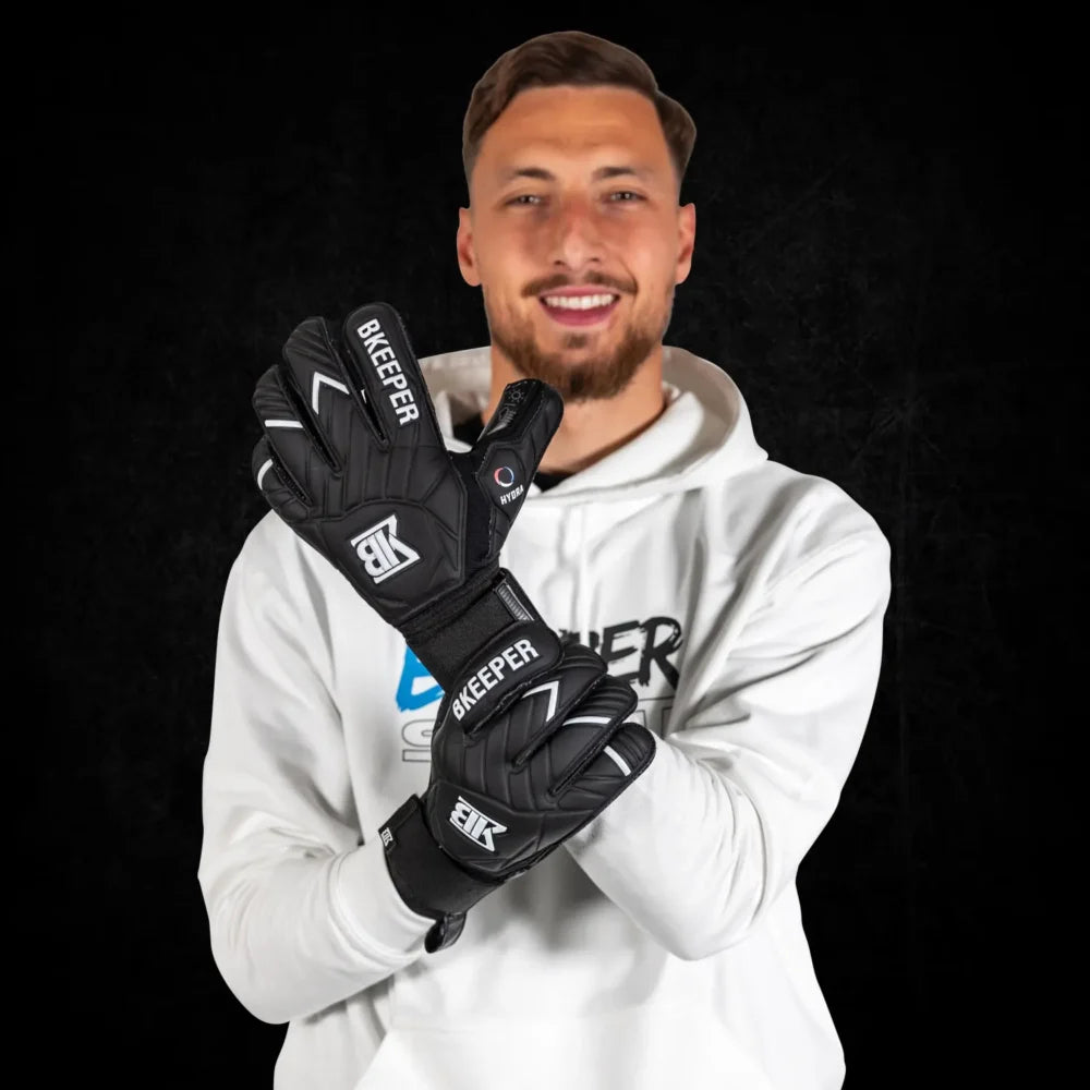 Bkeeper HYDRA Black Goalkeeper Gloves (Adult)